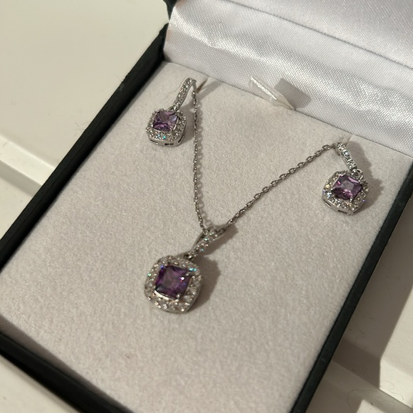 Amethyst earring and necklace set - Picture 2 of 3